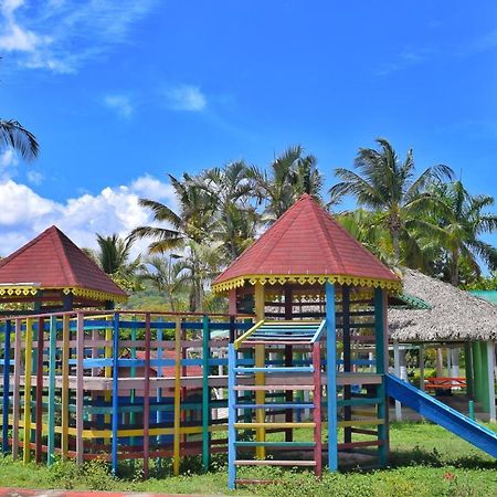 Puerto Blanco Marina & Hotel Luperon ภายนอก รูปภาพ